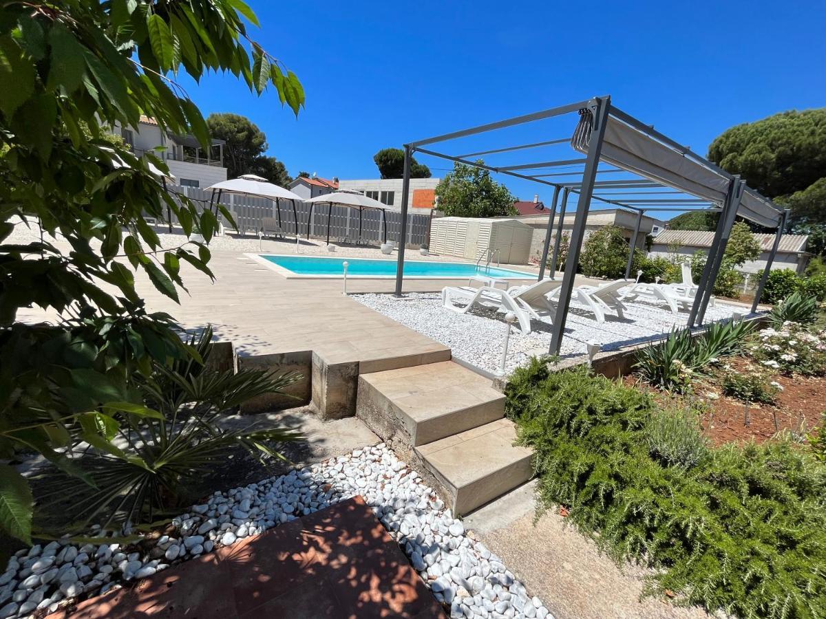 Grey Pearl With Free Ev Ch-Station Apartment Valbandon Exterior photo